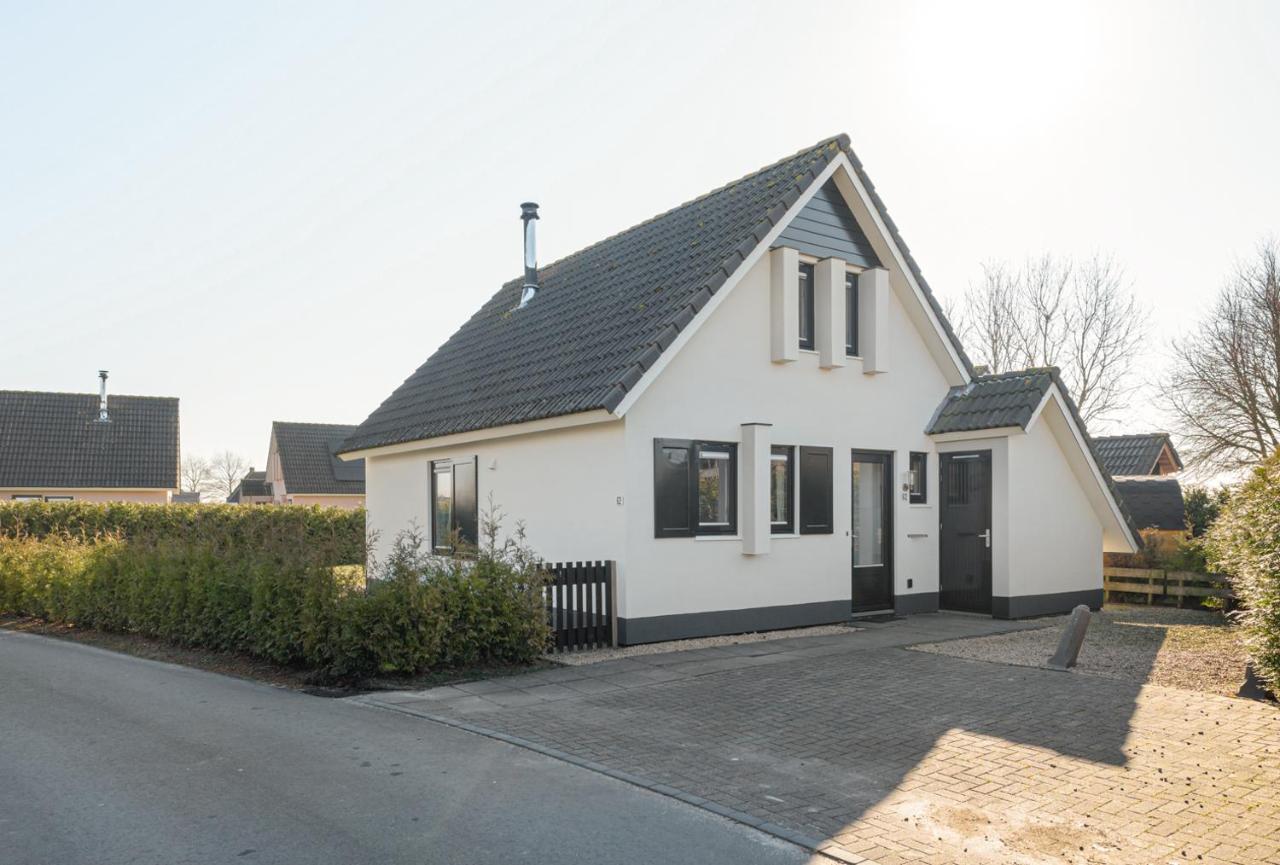 The Frisian Beach House Met Scandinavische Barrel Sauna Villa Tzummarum Luaran gambar